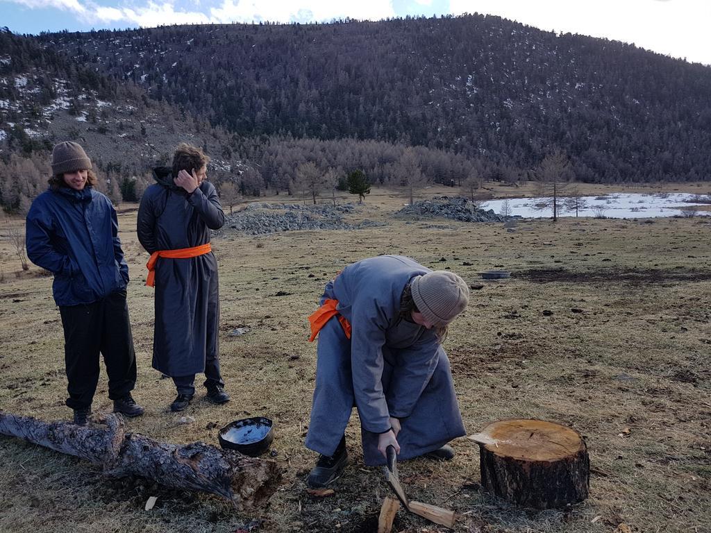 Vast Mongolia Tour & Hostel Ułan Bator Zewnętrze zdjęcie